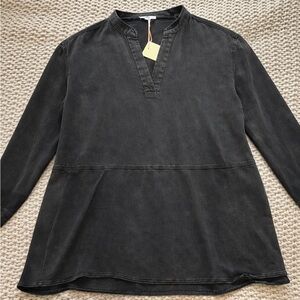 Black Long Sleeve Top